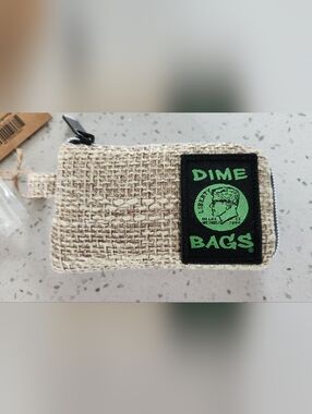 NWT 5" DimeBags Padded Pouch
